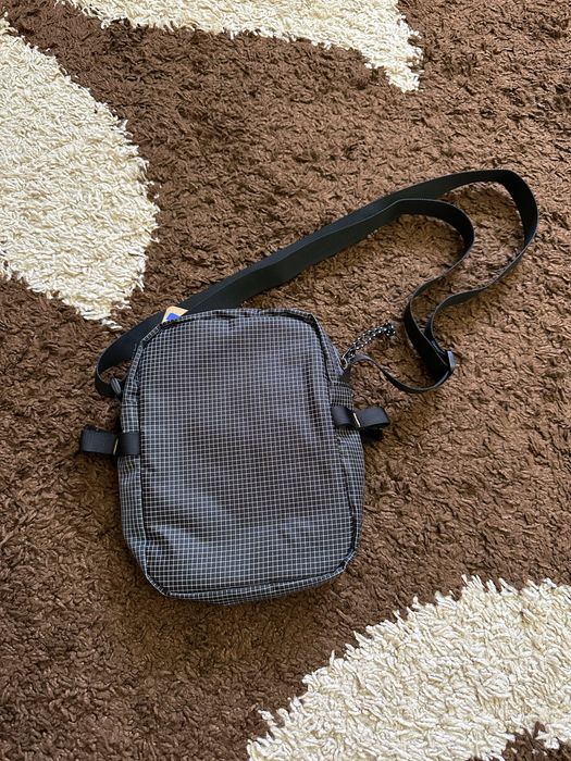 Сумка  Patagonia патагонія GORE-TEX сумка через плече  месенджер