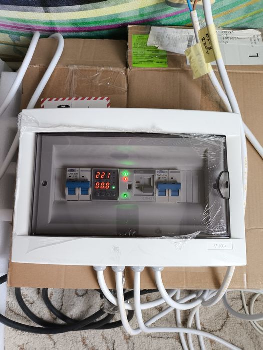 АВР щіток вводу резерву Tomzn/Geya