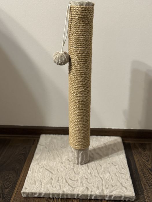 Котячий стовпчик для драпання