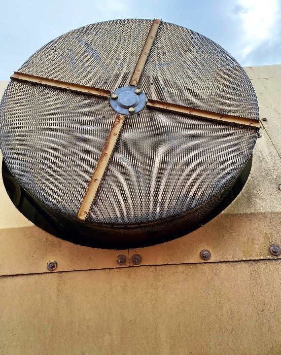 Wentylator obudowa chłodnicy kombajn New Holland 1545,1550 inne