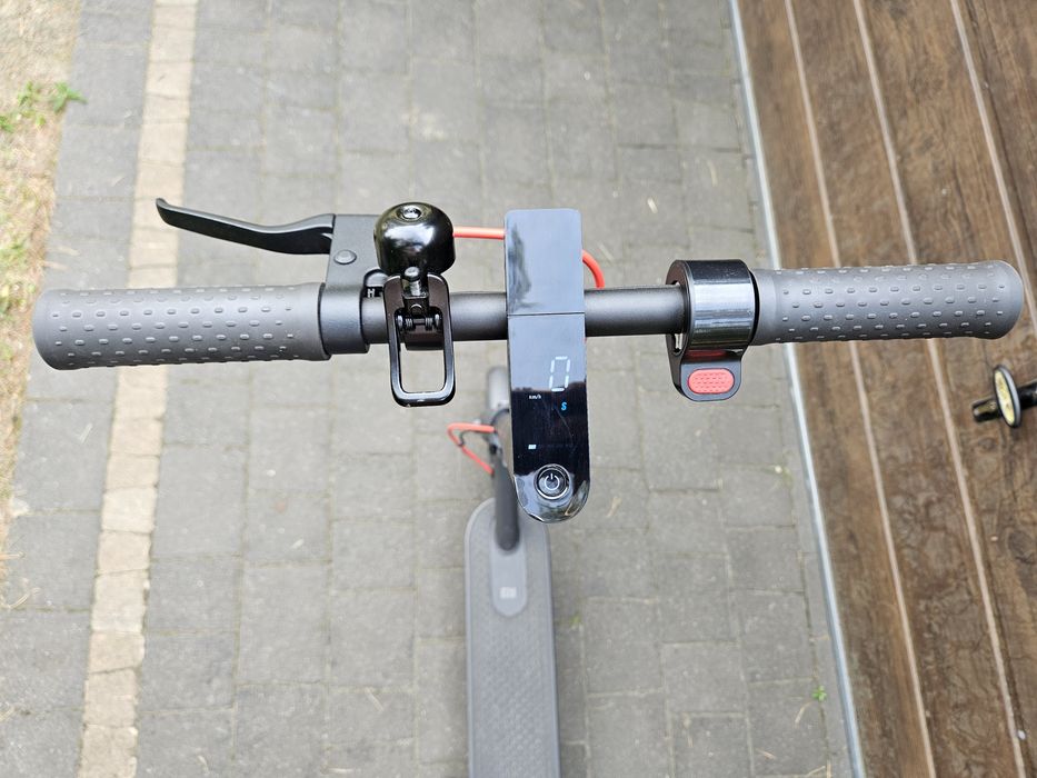 Xiaomi Mi Electric Scooter Pro 2