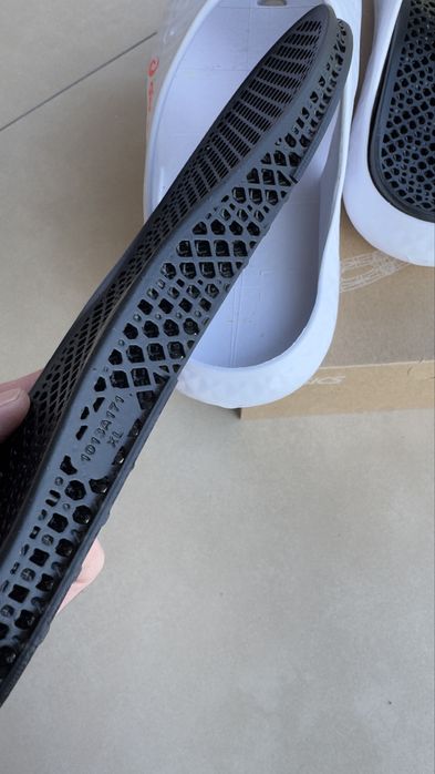 Шлепанцы тапочки asics 3d crocs adidas slide nike