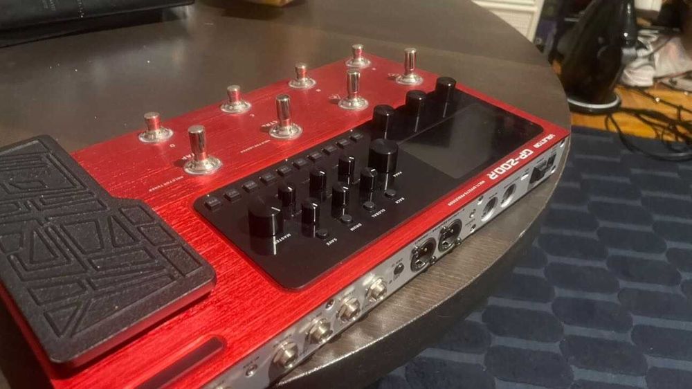 pedaleira valeton gp-200 red - como nova