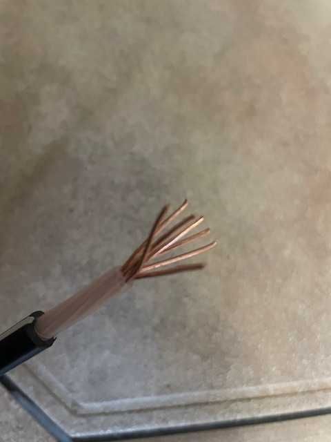 Продам кабель Fujikura 8 мм кв, двожильний