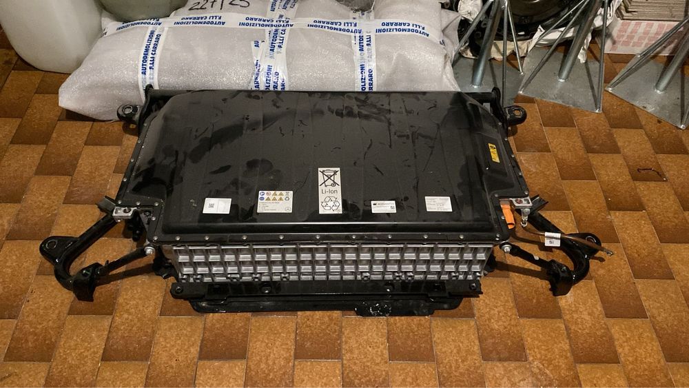 MERCEDES-BENZ CLA 2023р. батарея гібридна плюiнг