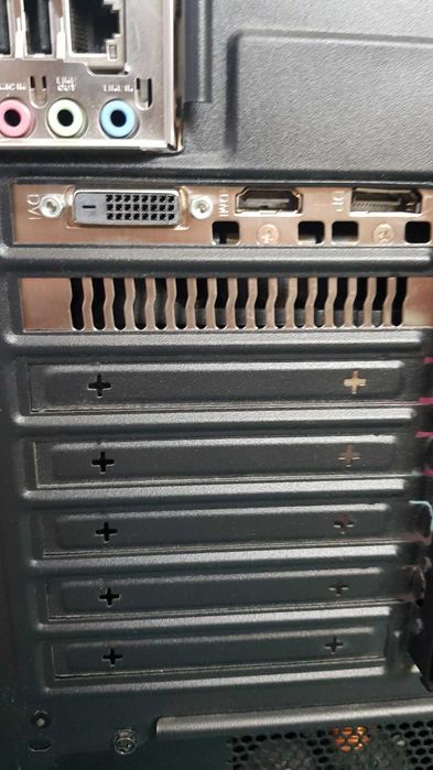 Komputer dla graczy i5-10400f gtx1650 16gb 1.5TB