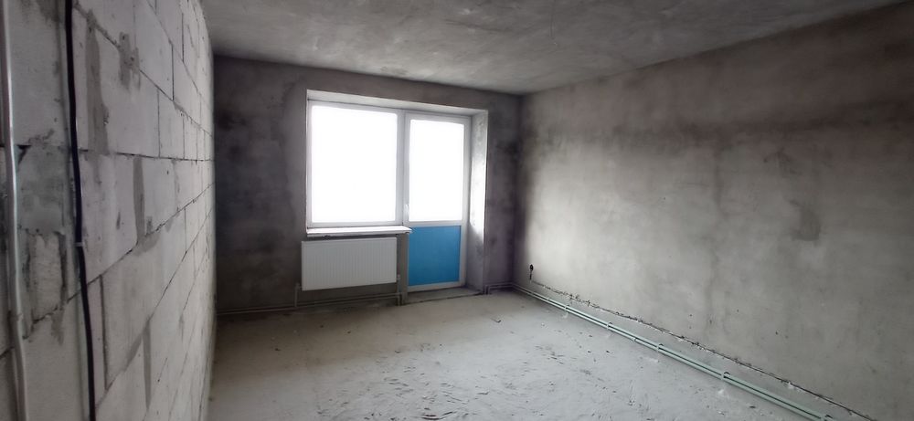 Трикімнатна квартира по вул. Нововокзальна 10