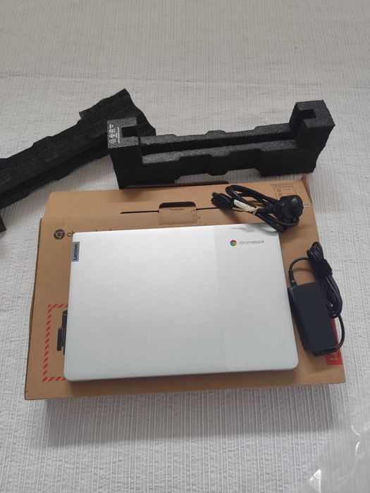 Portátil NOVO Lenovo IdeaPad Slim 3, 8GB - 128GB