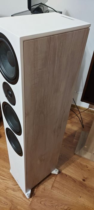 Kolumny podłogowe Heco Aurora 700