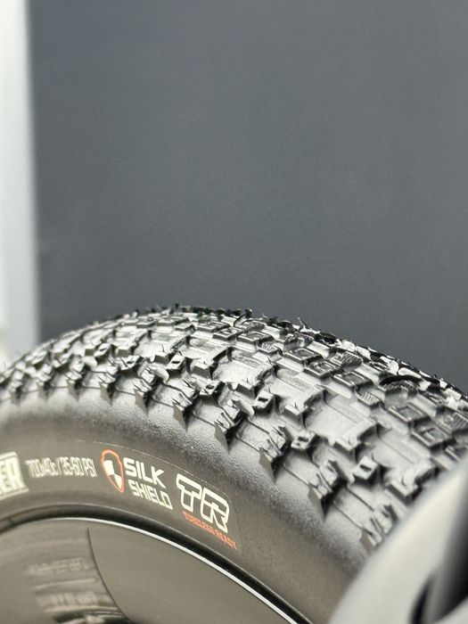 Giant Revolt Gravel 2025 L гравійник гравийник гравел велосипед