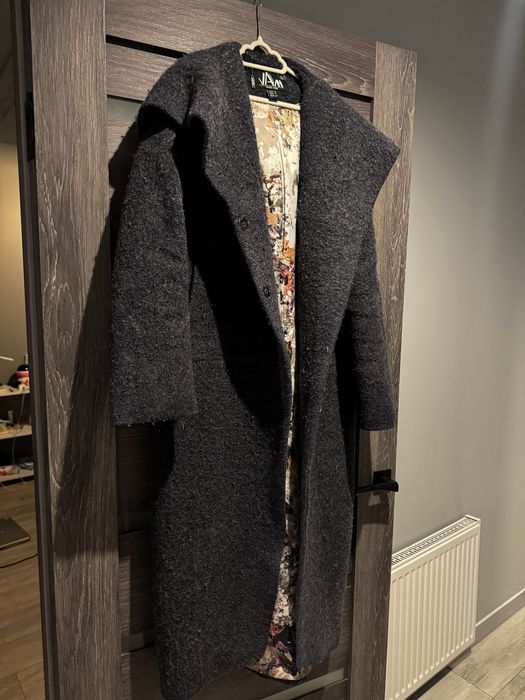 Продам тепле шерстяне пальто жіноче, розмір S-M