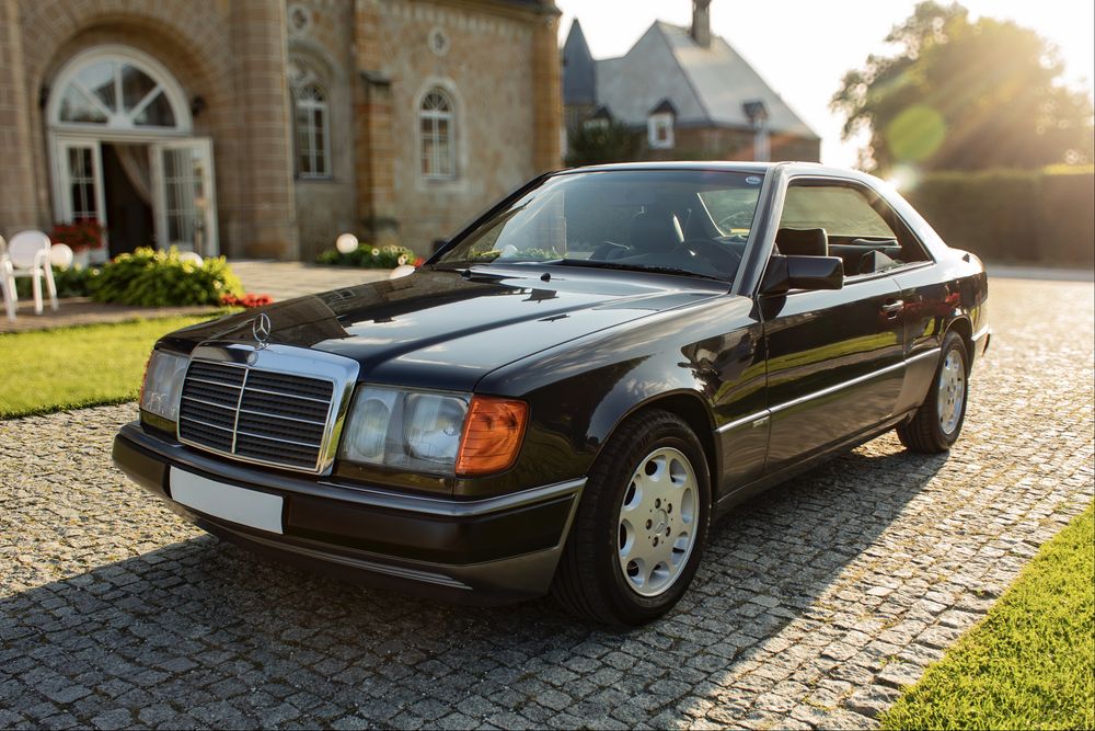 Mercedes-Benz 320 CE Sportline W124  M104