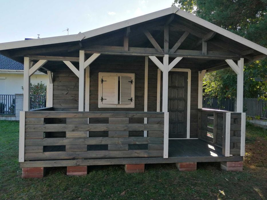 domek drewniany,letniskowy,wym.4mx5m,ogrodowy, z komórką, parterowy