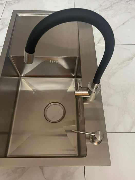 Мойка Luminex 7844 серая правая и смеситель Aria 04R-BFS гибкий, Lidz.