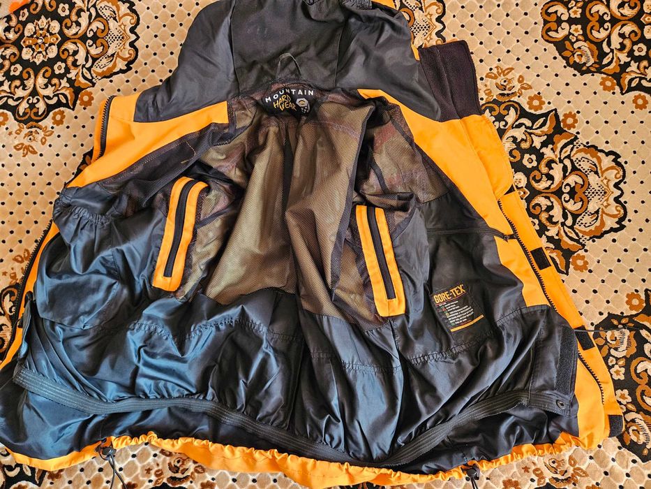 Mountain Hardwear