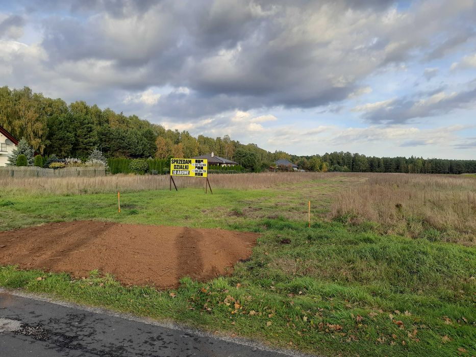 Działka budowlana 980m² - Janów