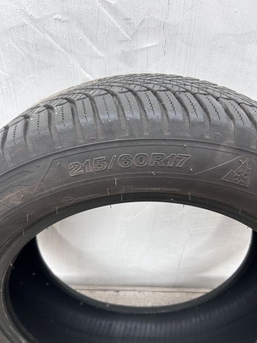 4x Pneus multiseason firestone 215 60R17
