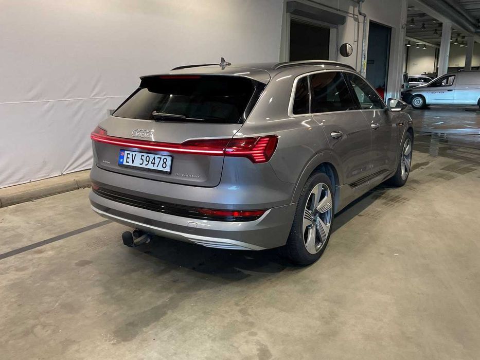 Audi e-tron 2019