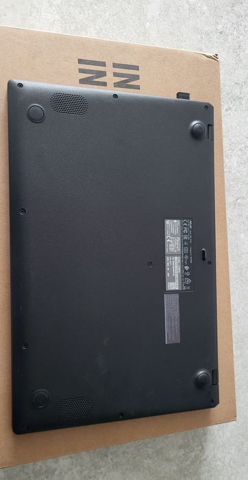 Laptop asus e510k