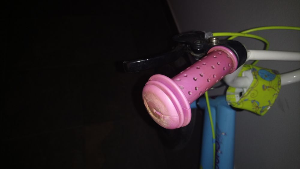 Bicicleta para criança roda 16 com rodinhas capacete e protecções