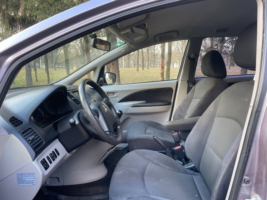 Mitsubishi Grandis дизель