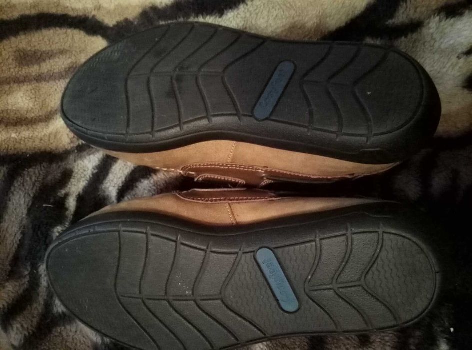 Чоловічі шкіряні нові туфлі ,розмір 43 ,28 см.на широку ногу.