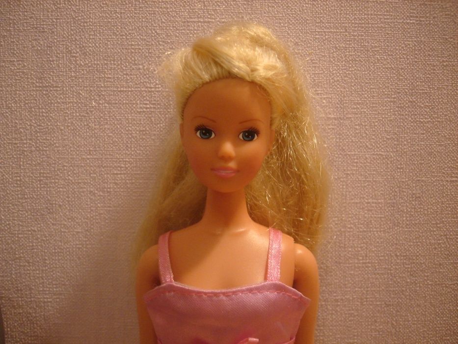 Кукольный набор (мебель для спальни) + кукла Barbie (Барби)