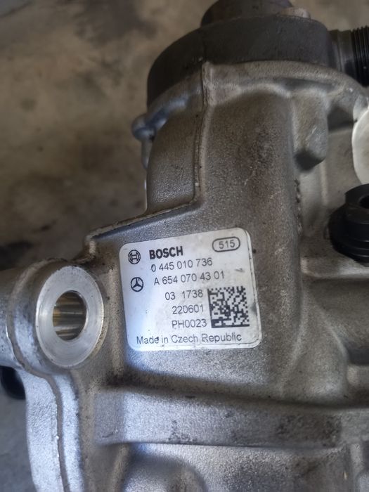 ТНВД паливний насос Mercedes Sprinter w907 2.0cdi om654