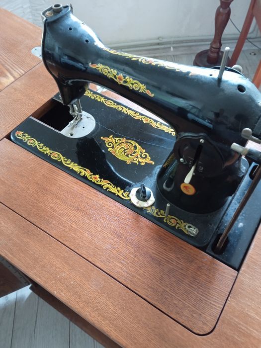 Швейная машинка Подолянка