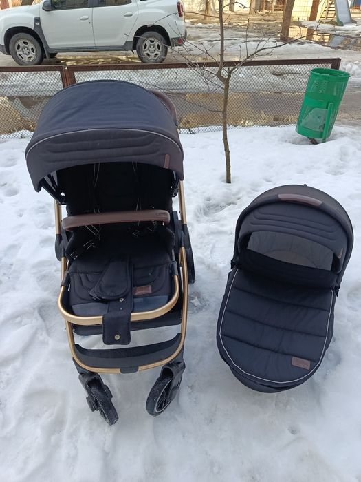 Продам каляску карела 2 в 1 в ідеальне состоянія ціна 5500 договірна