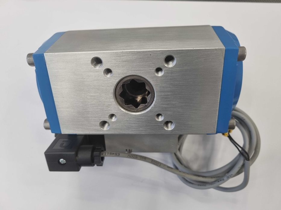 Siłownik pneumatyczny obrotowy HAFNER GTD-078/090-V17-H