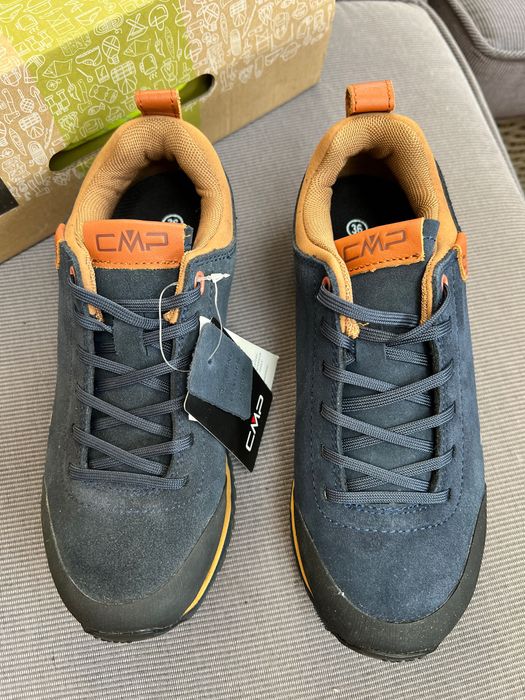 Trekkingi skórzane CMP roz 36/23,5 cm granatowe unisex