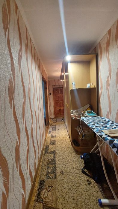 Продам 3-кімнатну квартиру. Пр-т Незалежності,283.