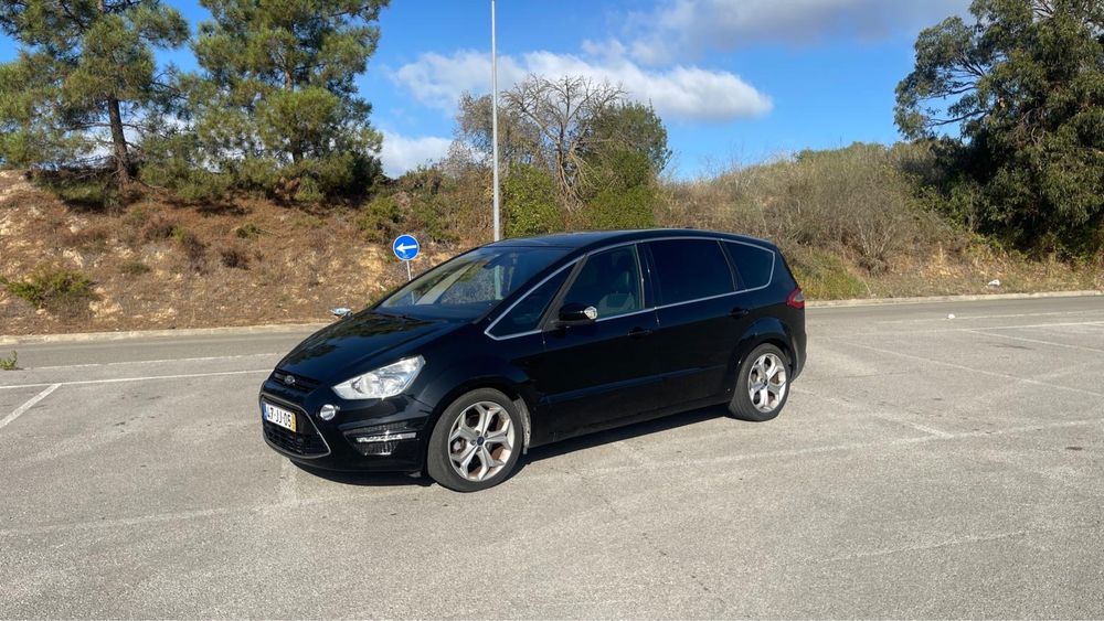 Ford S-Max – 2.0 TDCi | 7 Lugares | Estofos em Pele | Muito Bem Equipada