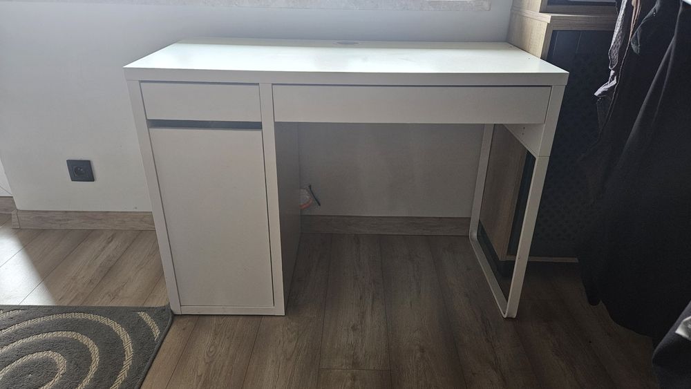 Sprzedam biurko IKEA
