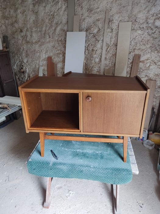 Renowacja mebli | Odnawianie starych mebli |Profesjonalny montaż mebli