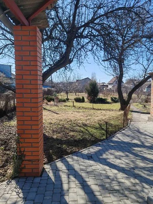 Продаж будинку в центрі Бородинського мікрорайону (22-443-955)