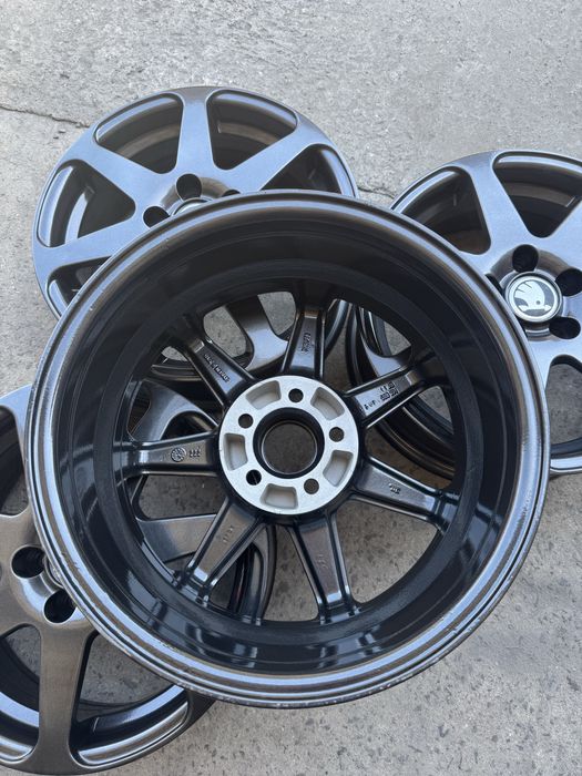 Диски 5*100R15 Scoda fabia,tour,roomster,VW polo,golf4