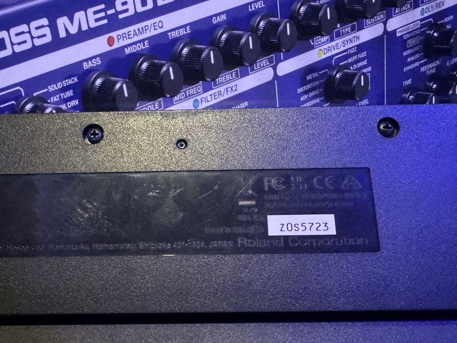 Boss ME-90B - Nowy Multiefekt Basowy z zasilaczem
