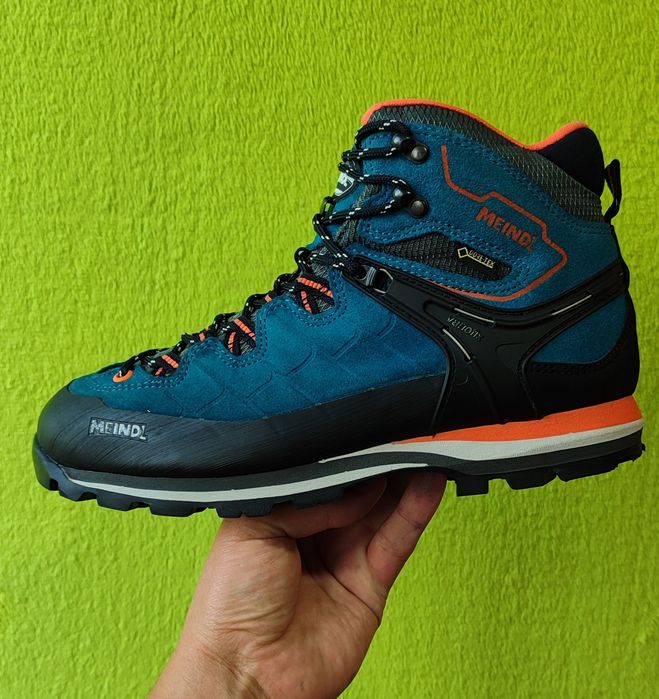 Трекинговые ботинки Meindl Litepeak GTX на системе gore-tex.