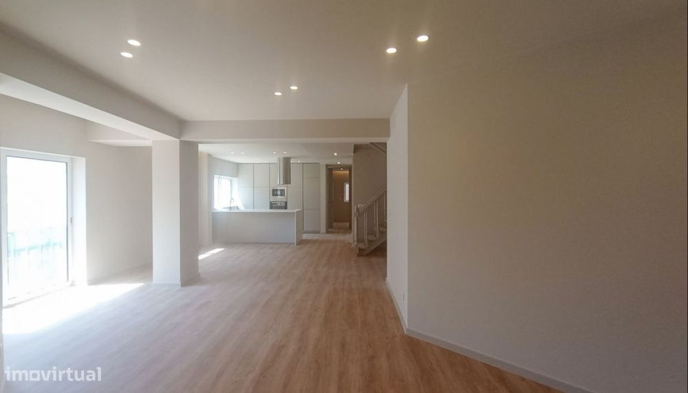 Venda de Apartamento T3 duplex, Póvoa de Varzim