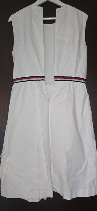 Белое платье Tommy Hilfeger