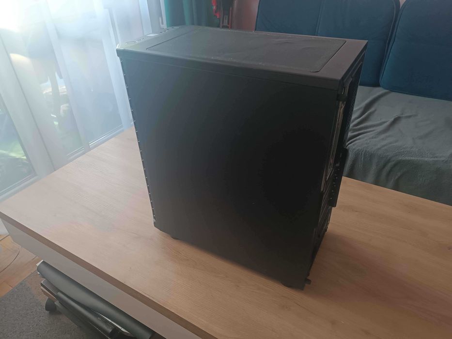 Komputer gamingowy i5 10400F - Nvidia Geforce GTX 1050 TI - 16GB RAM