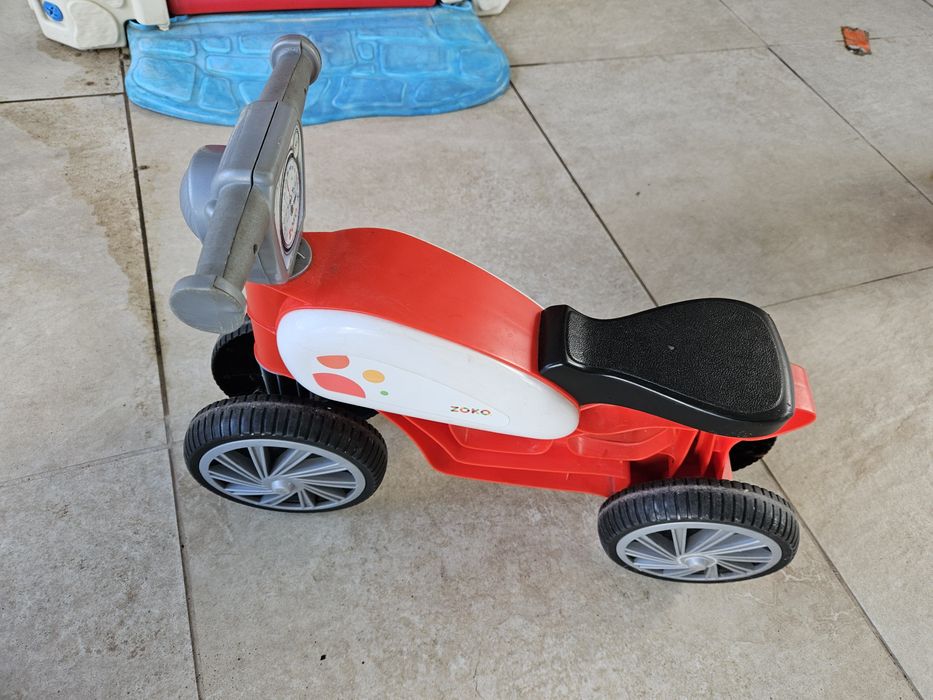 Triciclo bebe zoko
