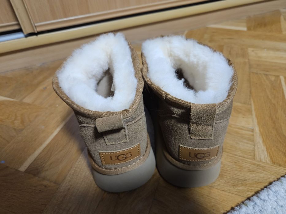 Buty zimowe na grubej podeszwie, z futrem w stylu ugg