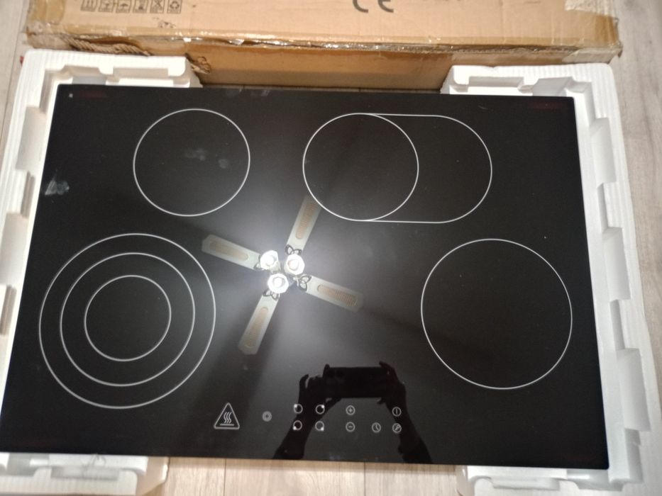 Płyta ceramiczna duża