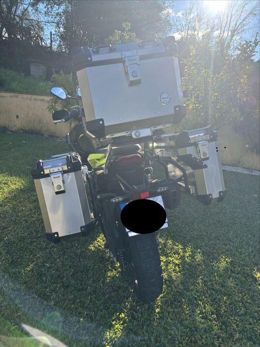 Beneli  TRK 702X