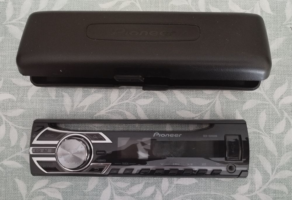 Placa frontal de auto rádio Pioneer DEH-150MP