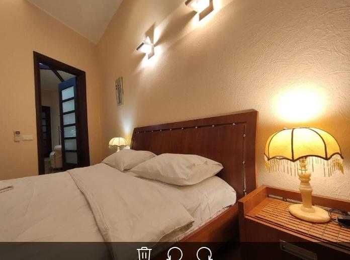 Подобово 3 к Майдан, вул. Софіївська 4.