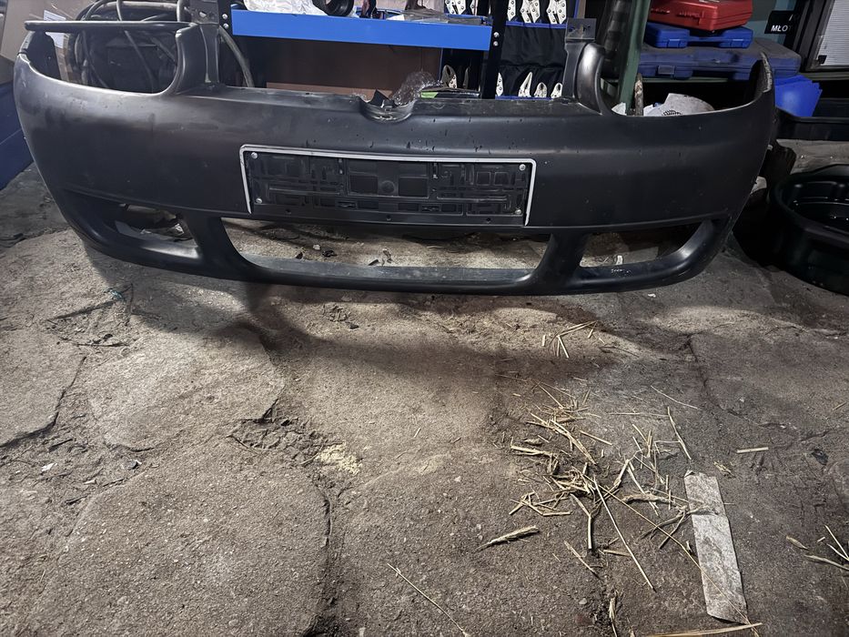 Zderzak przod golf 4 r32 abs